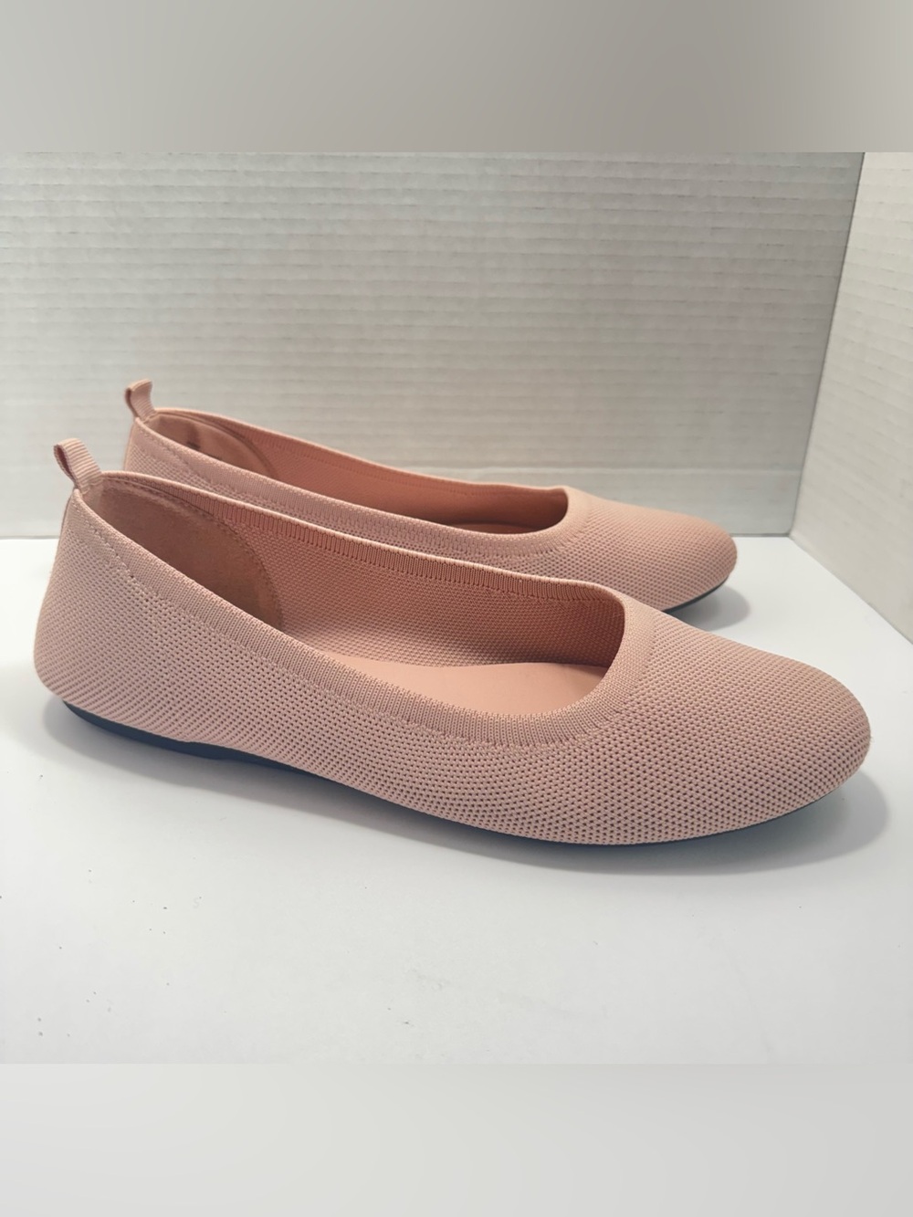 Amore Women’s Light Pink Ballet Flats, Breathable Knit Round Toe, Size 10